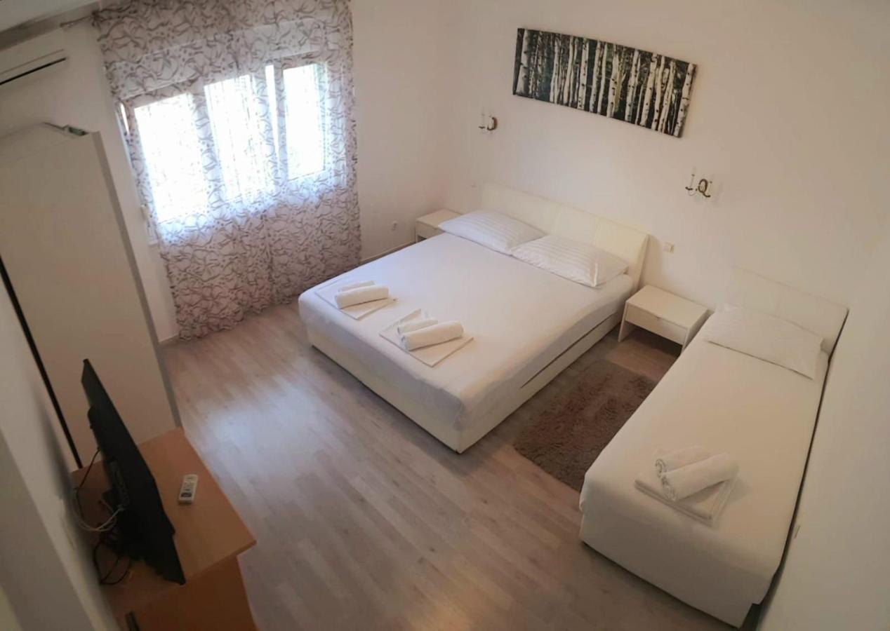 Apartmani Jureta Okrug Gornji Luaran gambar