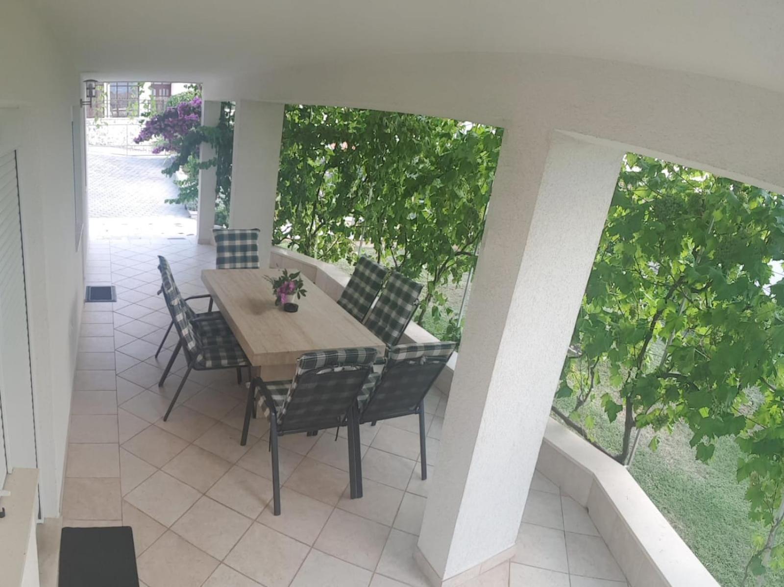 Apartmani Jureta Okrug Gornji Luaran gambar