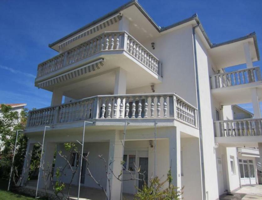 Apartmani Jureta Okrug Gornji Luaran gambar