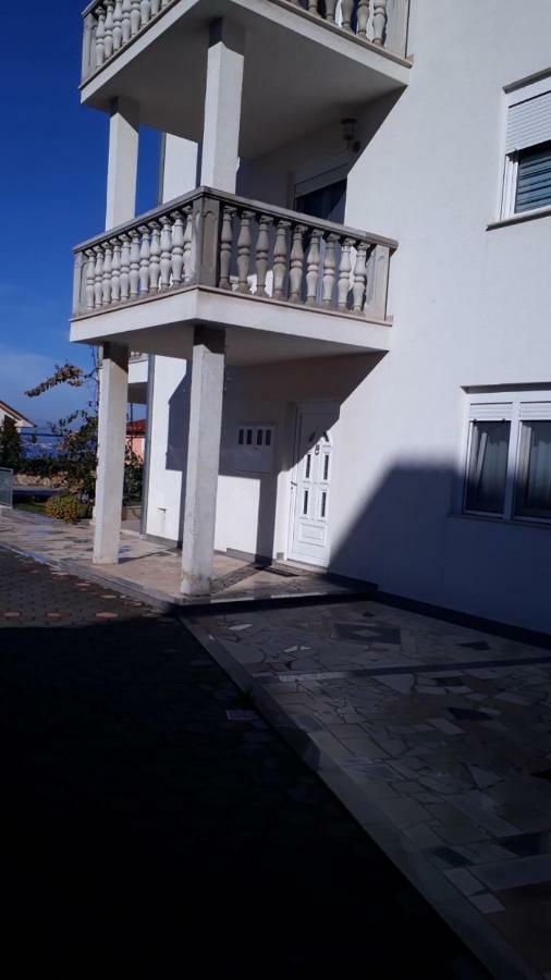 Apartmani Jureta Okrug Gornji Luaran gambar