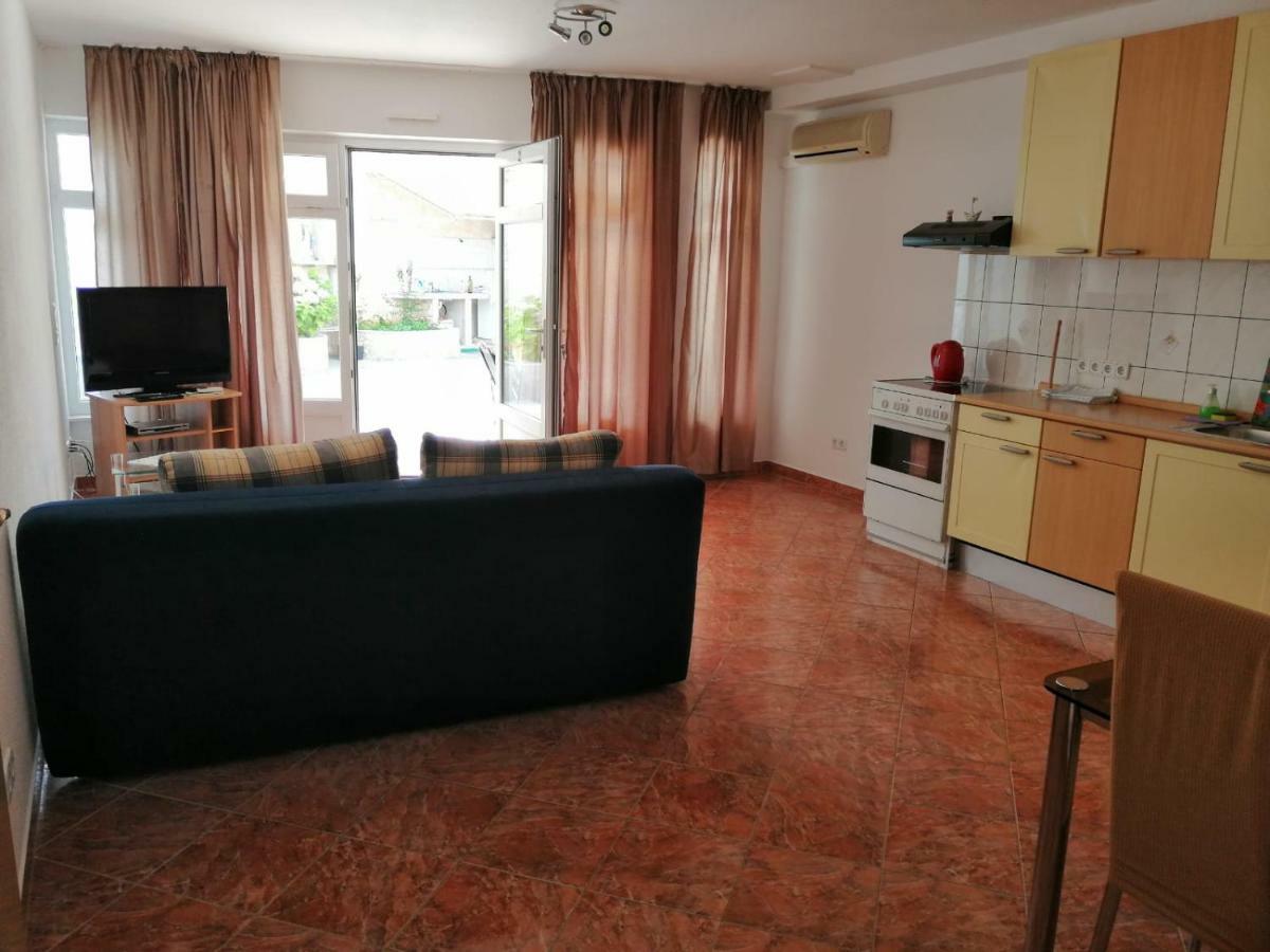 Apartmani Jureta Okrug Gornji Luaran gambar